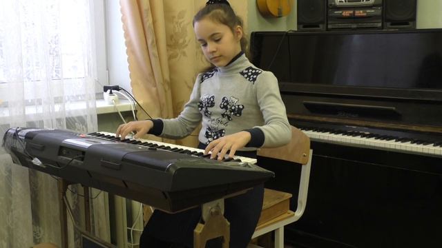Танец Синтезатора со Звездочкой смотреть онлайн