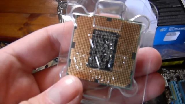 Intel core i5 2500 Unboxing (Rus) смотреть онлайн