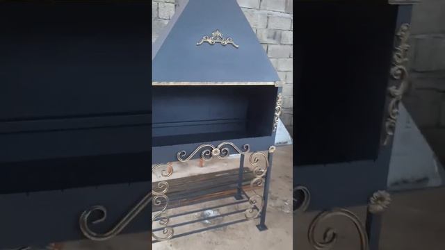 Мангал с вытяжкой