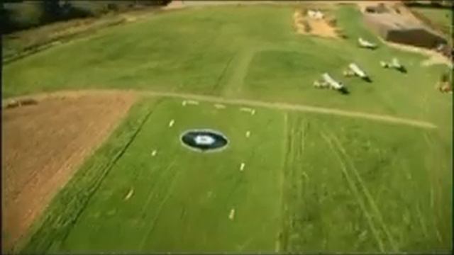 Clocks 'All I Can' смотреть онлайн