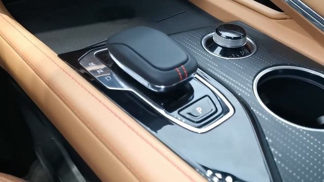 2023 Zeekr 001 обзор интерьер и экстерьер смотреть онлайн