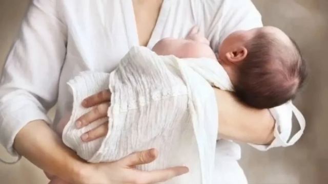 Не может быть, думала женщина, слезы застилали глаза смотреть онлайн