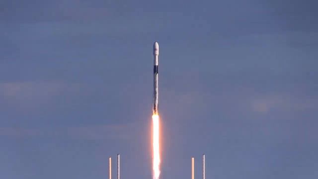 Falcon 9 Starlink Starlink v1.0 Flight 3 Launch Ascent Highlights смотреть онлайн