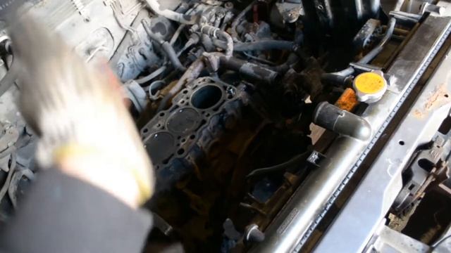 Капитальный ремонт Lancer 9 1.6 ,своими руками, (часть 1, разборка дефектовка) смотреть онлайн