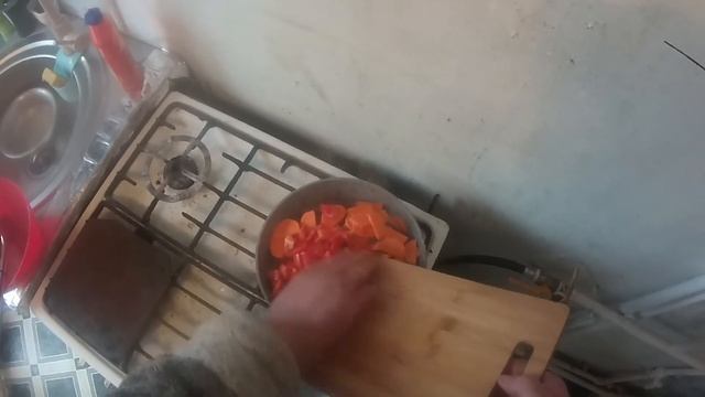 Перепела на углях,заяц тушёный с овощами, курочка в духовке на день рождения жены!!!! смотреть онлайн