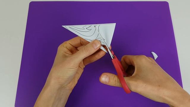 ❄️DIY Как вырезать снежинку из бумаги Снежинка из бумаги просто How to make a Paper Snowflake смотреть онлайн