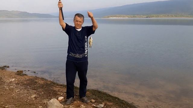 Отдых и рыбалка в Ткибули, на озере Бычий глаз, Грузия. смотреть онлайн