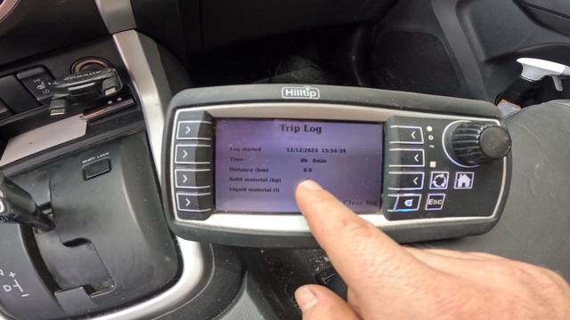 PICKUP ISUZU D-MAX 4x4 | Hilltip Salt Spreader #truck смотреть онлайн