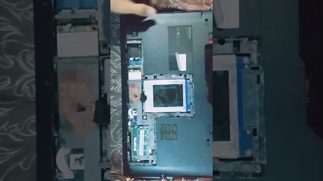 How to replace or remove keyboard on Lenovo B570e смотреть онлайн