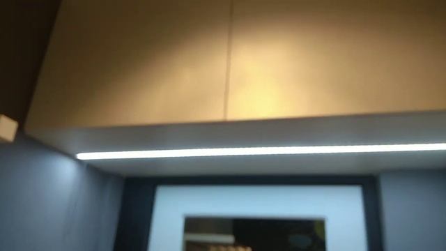 Антресоль с подсветкой смотреть онлайн
