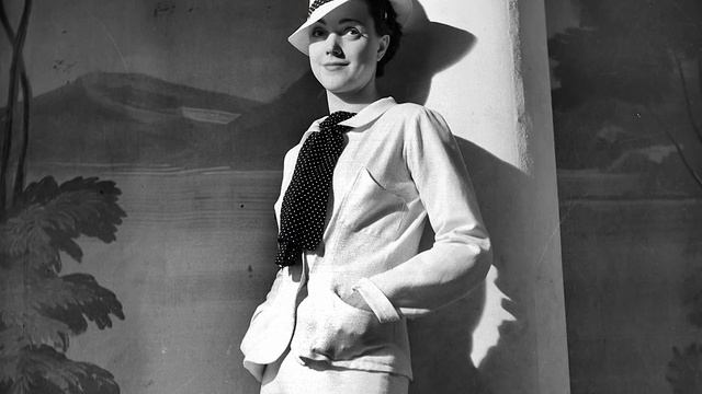 Coco Chanel - French Fashion Designer & Businesswoman | Mini Bio | BIO