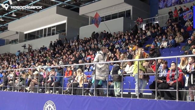 "Сибсельмаш" и "Сибирь" закрыли хоккейный сезон смотреть онлайн