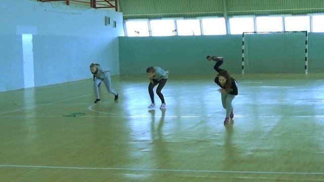 Учебно тренировочный сбор отделения шорт- трек в г Городок смотреть онлайн