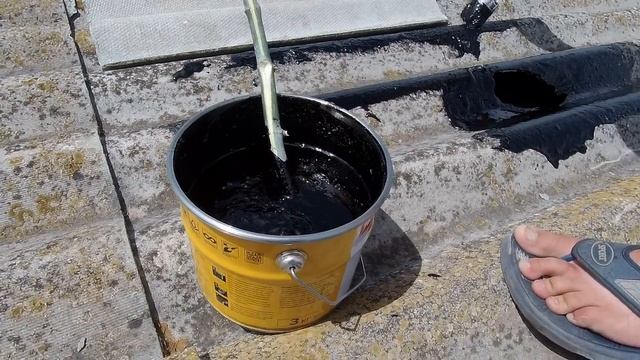 Сорвало шифер на крыше склада , производим ремонт крыши . смотреть онлайн