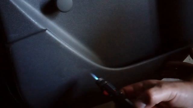 ЛАЙФХАК: Как убрать царапины с пластика в автомобиле? Удаляем царапины в салоне с помощью горелки смотреть онлайн