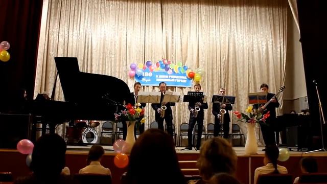 Квартет саксофонов рук Владимир Лупков смотреть онлайн