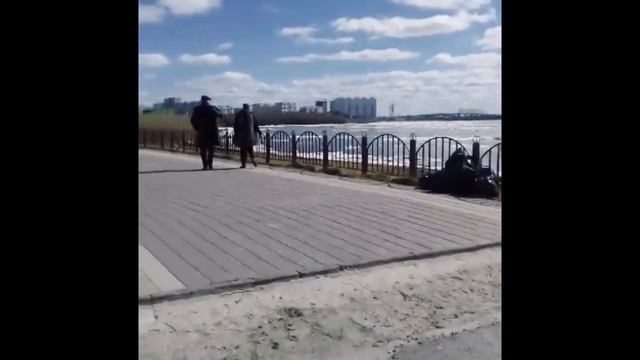 Гуляем с мужем. Господа присяжные, лёд тронулся. смотреть онлайн