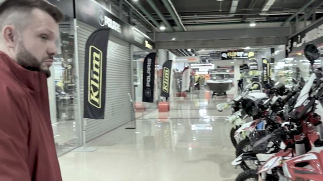 ОБЗОР эндуро-новинок. KTM, Хускварна, Мотолэнд, K2R. Праздничный МОТО шоппинг с Дмитрием Давидовски смотреть онлайн