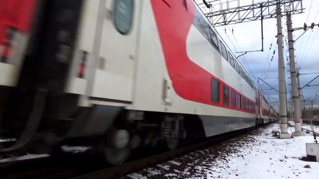 Приветливый помощник на ЭП20-070 со скорым двухэтажным поездом №737 "Воронеж - Москва":-) смотреть онлайн