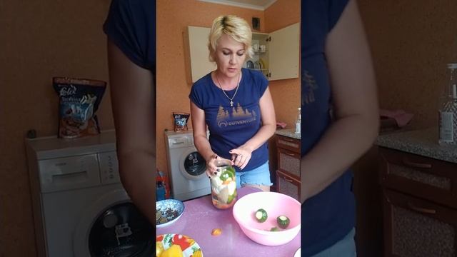 Самые вкусные маринованные патиссоны! смотреть онлайн