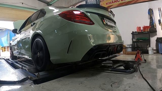 Mercedes C250 2.0 (W205) Độ Công Suất với gói Remap ECU tại Passio Tuning смотреть онлайн