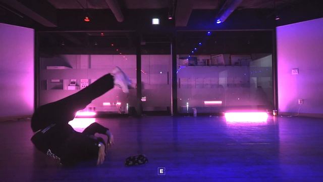 The Pussycat Dolls - React Choreography BLACK.Q смотреть онлайн