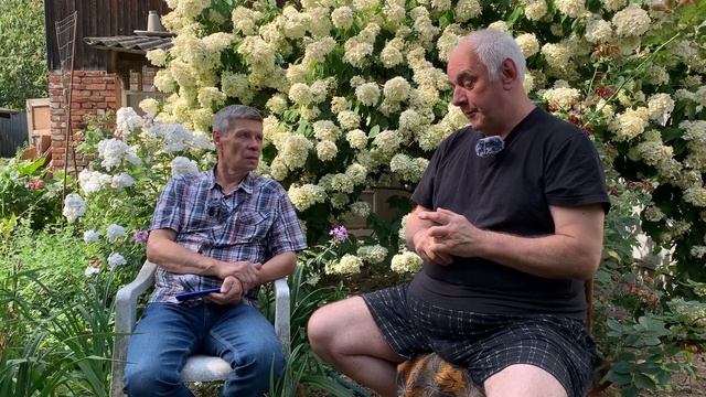 Карликовые куры. Разговор с заводчиком Александром Орловым. Делимся опытом. смотреть онлайн