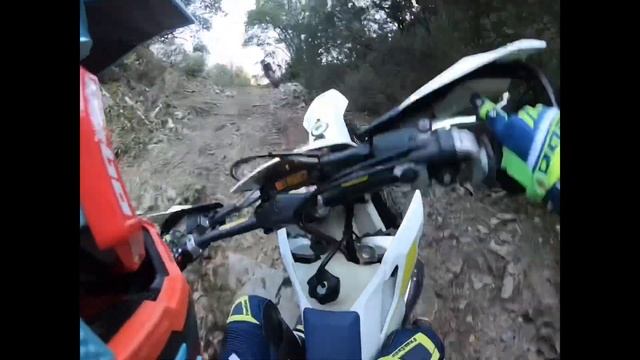 Best enduro riding in Europe - Sardinia with Tour Enduro Sardegna | The Girl On A Bike смотреть онлайн