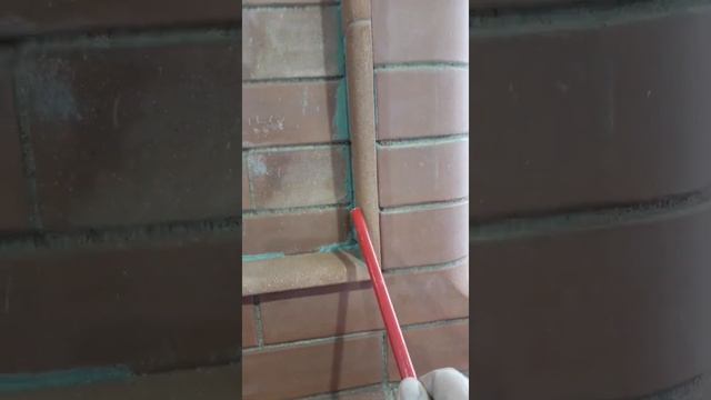 Угловая каминопечь подового горения. Классической формой камина и колпаковыми дымоходами. смотреть онлайн