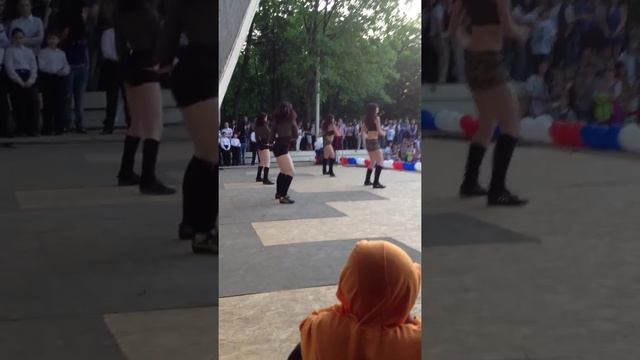 Парк Горького 01.05.2012 г. (Часть 1) смотреть онлайн