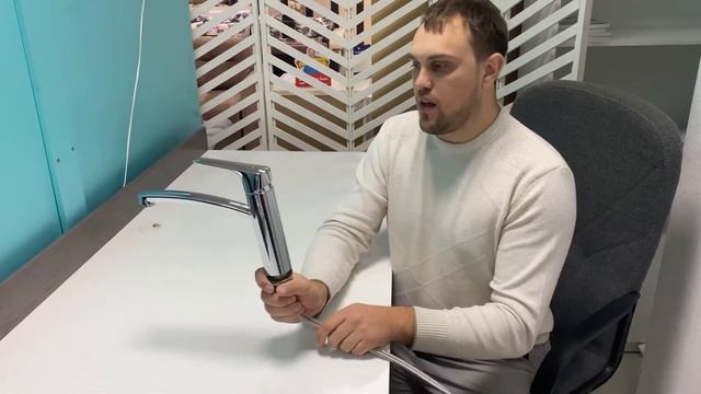 Кухонный смеситель Hansgrohe Logis. Немецкое качество. смотреть онлайн