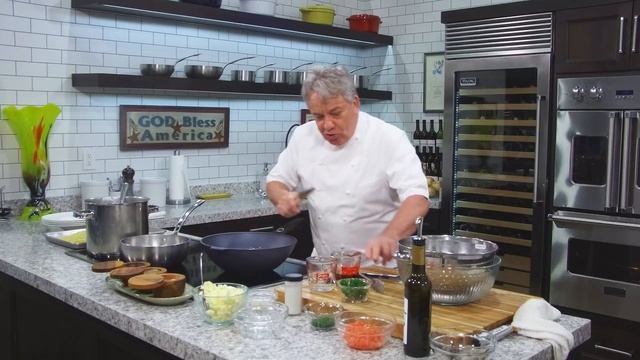 Best Garlic Butter Shrimp / Prawns | Chef Jean-Pierre смотреть онлайн