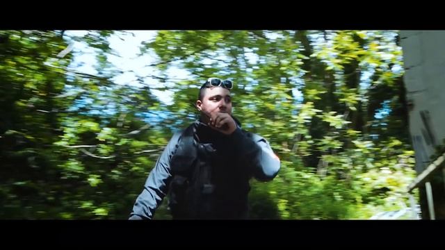 LIM TOUJOUR GARDER LA TETE HAUTE CLIP смотреть онлайн