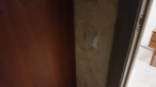 Ремонт двухкомнатной квартиры 46м2. натяжные потолки, проходные выключатели, бюджет 600тыс