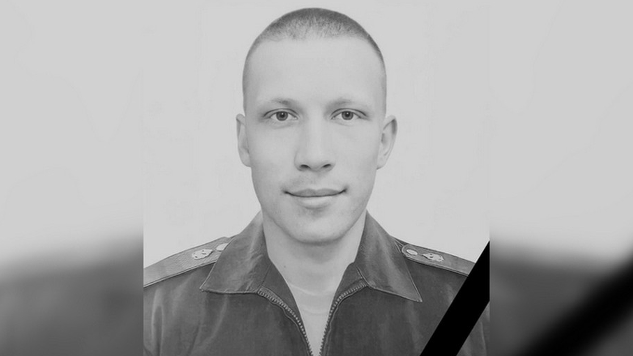 На Украине погиб 21-летний ефрейтор Денис Тонких смотреть онлайн