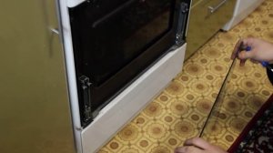 Как почистить внутреннее стекло дверцы духовки газовой плиты