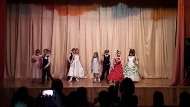 3 класс Vs. Наташа Королёва и Тарзан. 