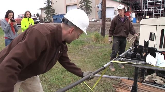 Inside CCHRC/Ground Source Heat Pump: testing the ground temperature смотреть онлайн