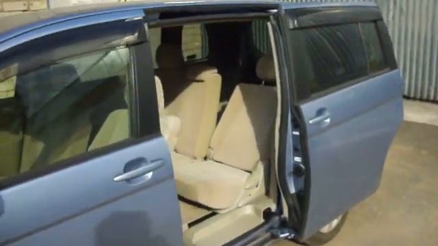 Автозапуск и автооткрывание Toyota Isis. смотреть онлайн