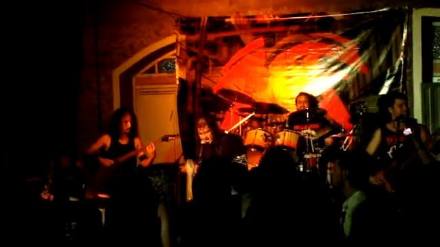 Madness Factory - 06 - Last Cares  Green Hell Misfits Covers Lançamento do CD 310710