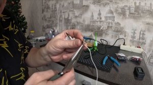 Я радиолюбитель, припаял крокодилы к проводам. Посылка из Китая 40 крокодилов для проводов.