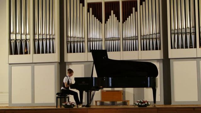 Аделина Соляник. Саратовская Консерватория. смотреть онлайн