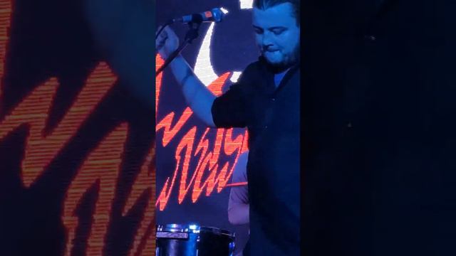Владислав Сысков и группа "Алая лента" - Голубые маки (Коммунизм cover) (фрагмент) смотреть онлайн
