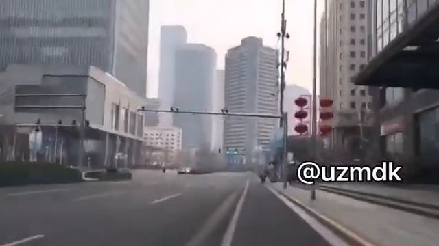 Так сейчас выглядят улицы Пекина.Город, где проживает почти 22 млн человек смотреть онлайн