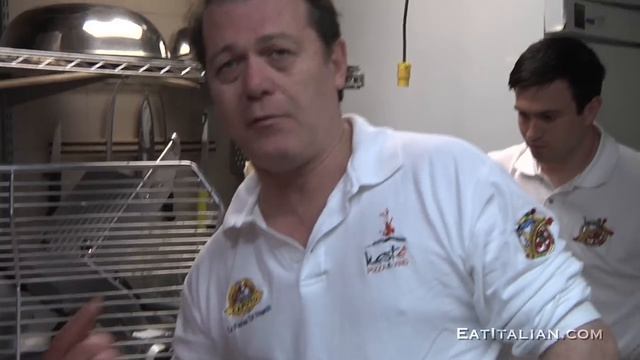 Neapolitan Pizza Making with the Masters! Part 1 смотреть онлайн