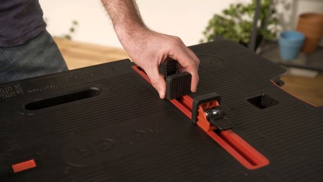 Keter- Folding Work Table EX - Extendable Legs смотреть онлайн