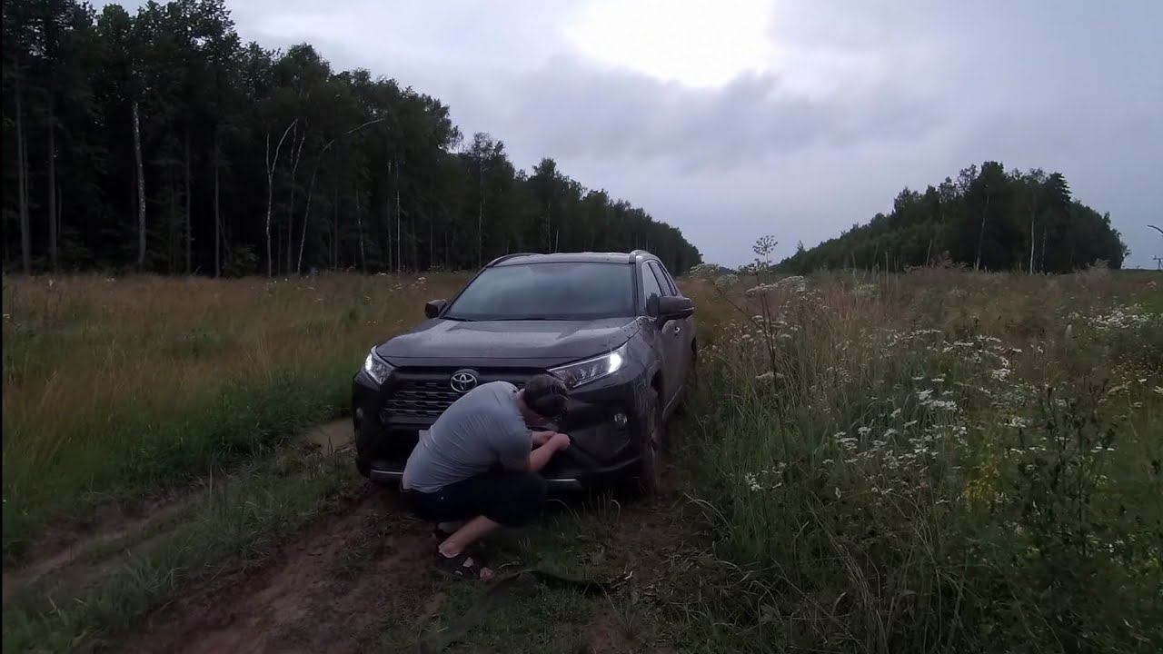 Live: Как новый Toyota RAV4 спас незадачливых джипперов смотреть онлайн