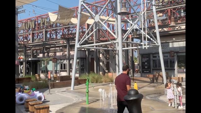 LaMer Dubai| LaMer Meeras |Lamer Beach| Beach Fireworks Dubai| Dubai Attractions|Beach Sports Dubai смотреть онлайн