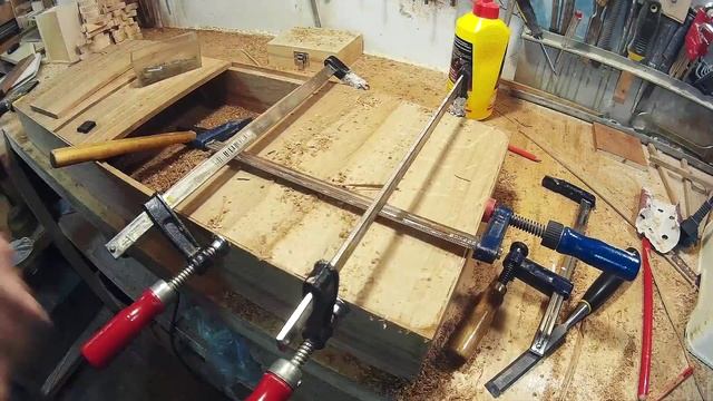 Дубовый кейс для ружья. Подарочный кейс для оружия. смотреть онлайн