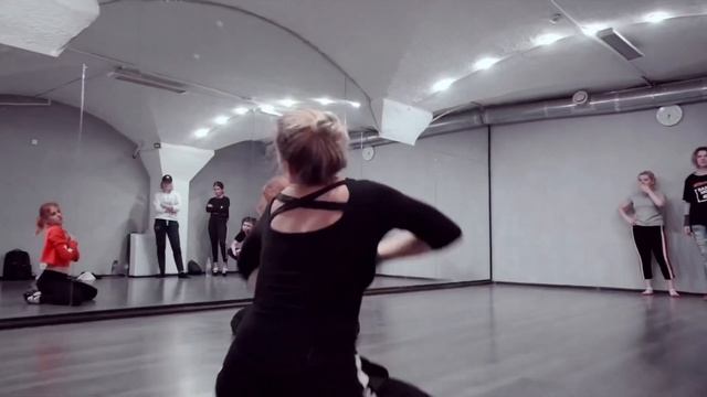 Студия танцев «9 ЗАЛОВ» в Москве смотреть онлайн